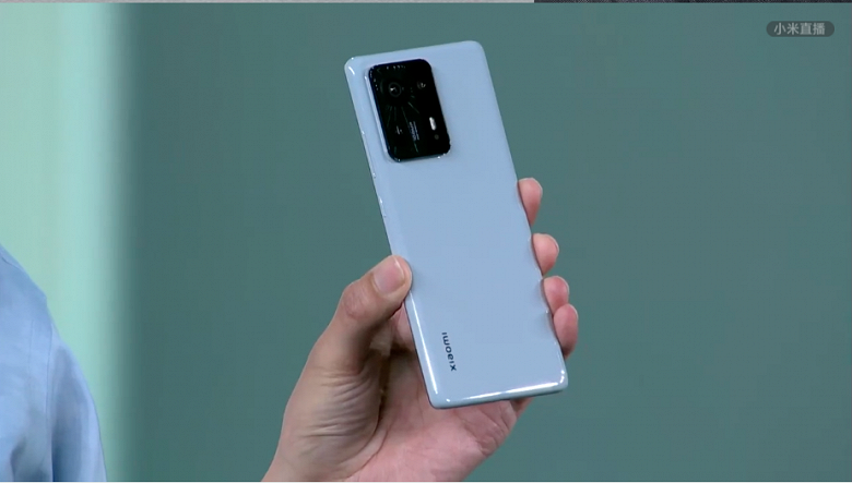 Скрытая камера, Snapdragon 888+, 108 Мп, 4500 мА·ч и 120 Вт. Представлен долгожданный Xiaomi Mi Mix 4